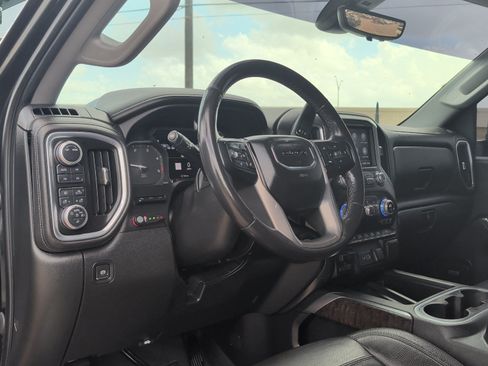 Used 2020 GMC Sierra 2500 Denali w/ Denali Ultimate Package AWD/4WD image 12