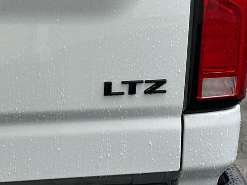 Used 2025 Chevrolet Silverado 2500 LTZ w/ LTZ Plus Package AWD/4WD image 13