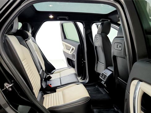 Used 2021 Land Rover Discovery Sport S R-Dynamic image 30