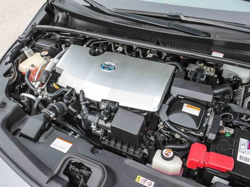 Used 2019 Toyota Prius Prime Plus image 26