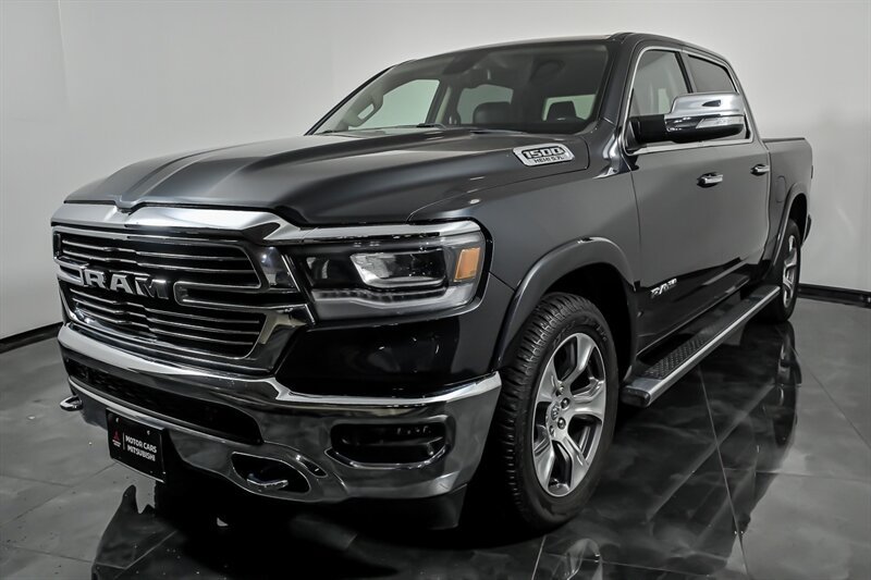Used 2019 RAM 1500 Laramie AWD/4WD image 5