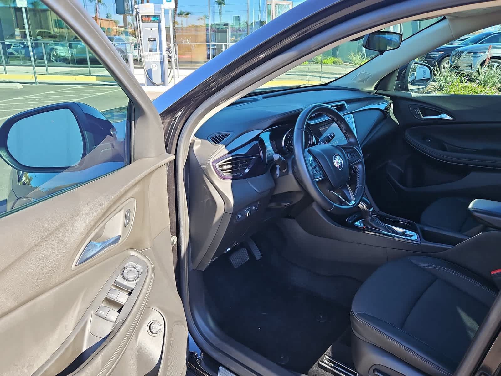 Used 2023 Buick Encore GX Select w/ Sport Touring Package FWD image 10