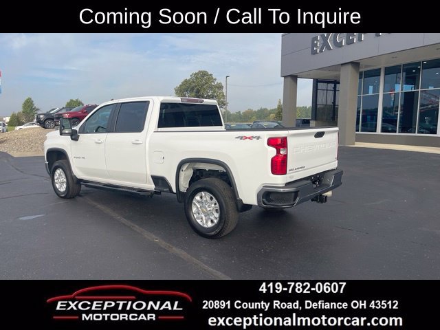 Used 2022 Chevrolet Silverado 2500 LT w/ Fleet Comfort Package AWD/4WD image 3