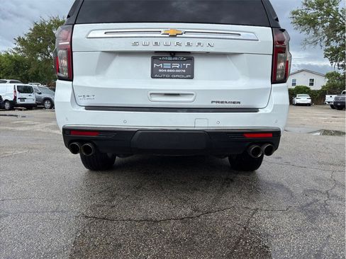 Used 2021 Chevrolet Suburban Premier RWD image 17