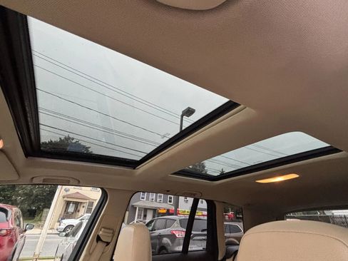 Used 2014 Mercedes-Benz GLK 350 4MATIC image 27