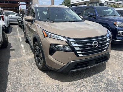 Used 2024 Nissan Rogue SV w/ SV Premium Package