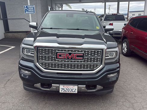 Used 2017 GMC Sierra 1500 Denali AWD/4WD image 2