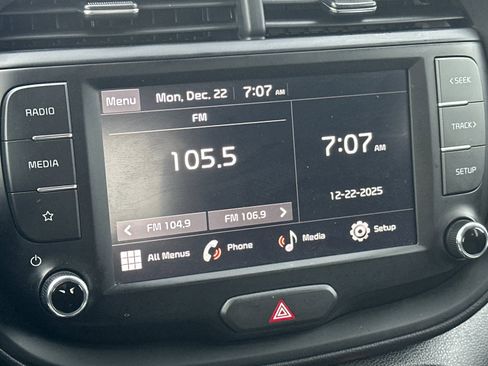 Used 2024 Kia Soul LX w/ Option Group 015 image 18