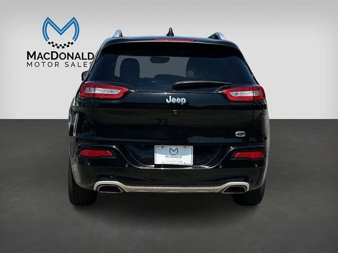 Used 2018 Jeep Cherokee Overland w/ Technology Group FWD image 6