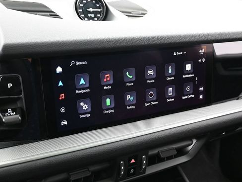 Certified 2025 Porsche Cayenne S AWD/4WD image 22