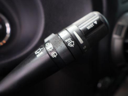 Used 2018 Jeep Wrangler Sport AWD/4WD image 28