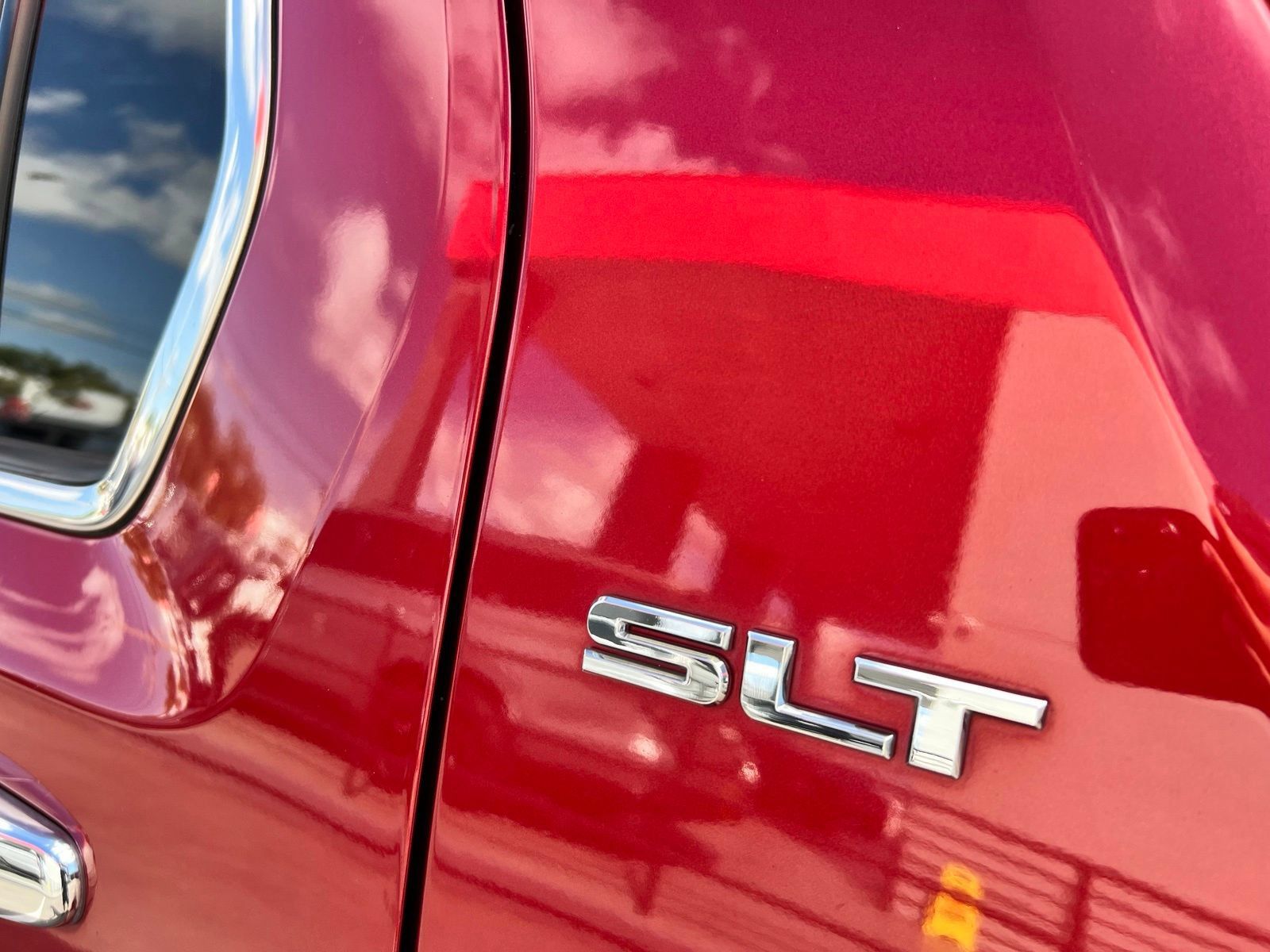 Used 2015 GMC Terrain SLT FWD image 25