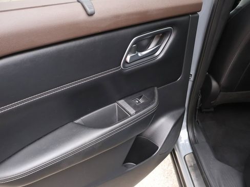 Used 2023 Nissan Rogue Platinum w/ Platinum Premium Package image 9