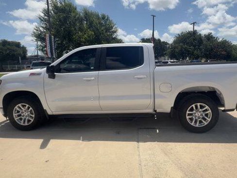 Used 2021 Chevrolet Silverado 1500 RST w/ Z71 Off-Road Package AWD/4WD image 5