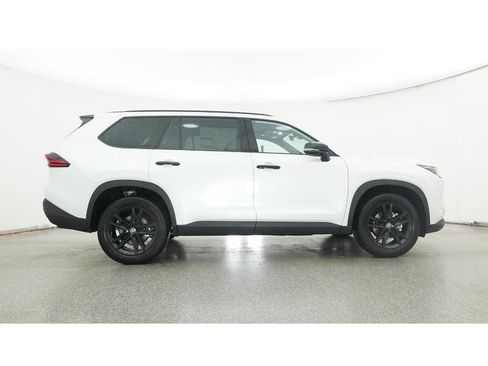 New 2026 Toyota Grand Highlander AWD Hybrid image 27