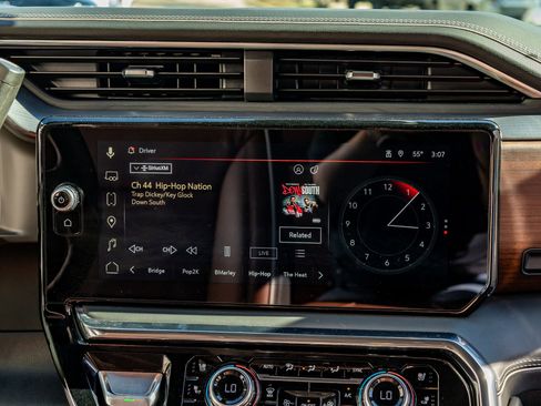 Used 2026 GMC Sierra 2500 Denali Ultimate w/ Max Trailering Package image 26