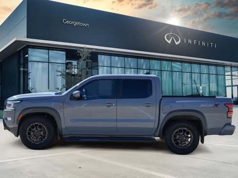 Used 2022 Nissan Frontier Pro-X w/ Pro-X Premium Package image 6