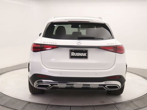 New 2026 Mercedes-Benz GLC 350e 4MATIC image 3