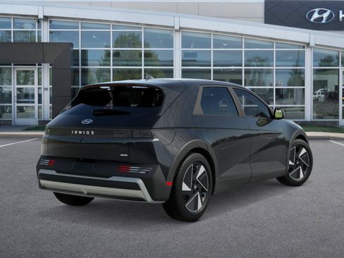 New 2027 Hyundai Ioniq 5 SE AWD/4WD image 4