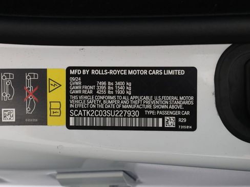 New 2025 Rolls-Royce Spectre w/ Spectre Launch Package image 19