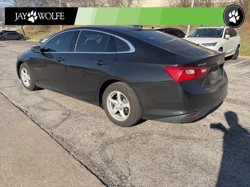 Used 2017 Chevrolet Malibu LS FWD image 7
