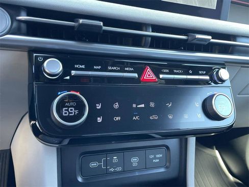 New 2026 Hyundai Tucson Limited image 30