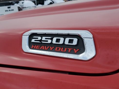 Used 2024 RAM 2500 Big Horn w/ Bed Utility Group image 33