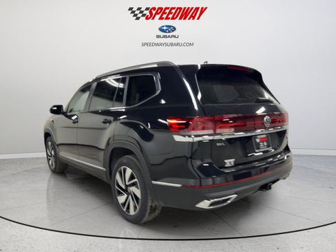 New 2026 Volkswagen Atlas SEL image 7