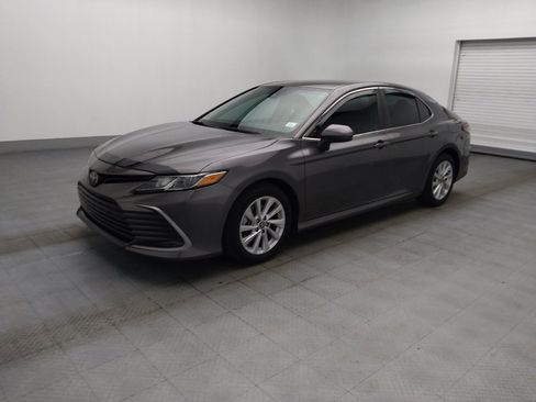 Used 2023 Toyota Camry LE FWD image 2