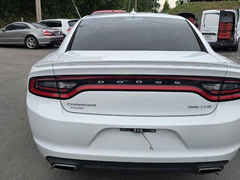 Used 2016 Dodge Charger SXT w/ Rallye Group AWD/4WD image 9