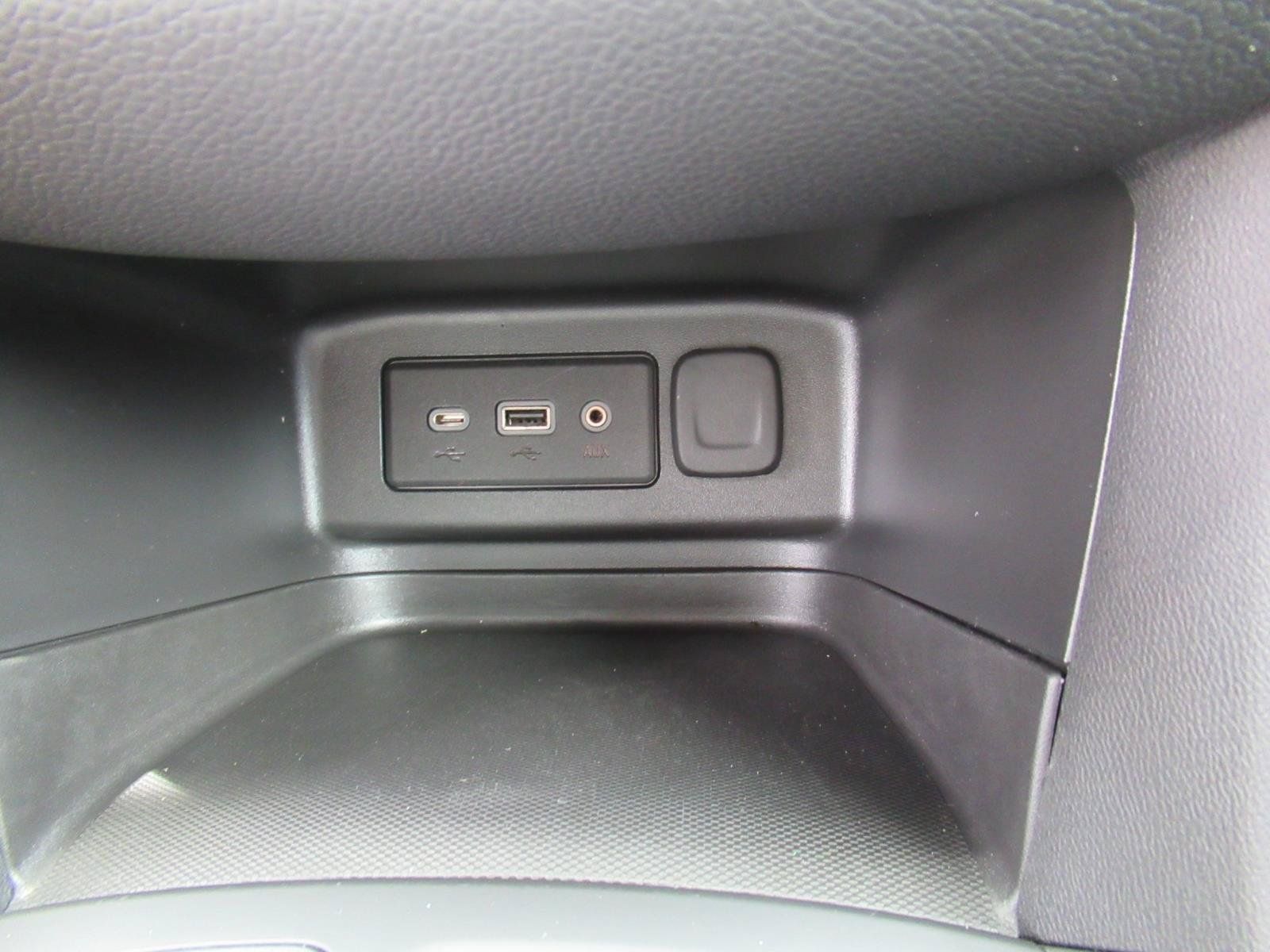 Used 2022 Chevrolet Equinox LT FWD image 25