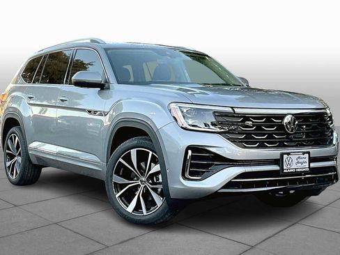 New 2025 Volkswagen Atlas SEL Premium R-Line image 2
