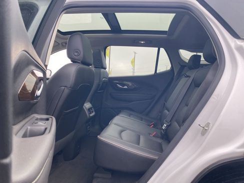 Used 2020 GMC Terrain Denali w/ GMC Pro Grade Package image 24