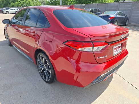 Used 2021 Toyota Corolla SE FWD image 4