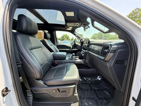 Used 2025 Ford F150 Lariat w/ Bed Utility Package AWD/4WD image 29