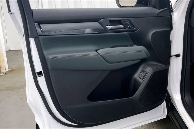 New 2026 GMC Terrain AT4 w/ Convenience Package III AWD/4WD image 11