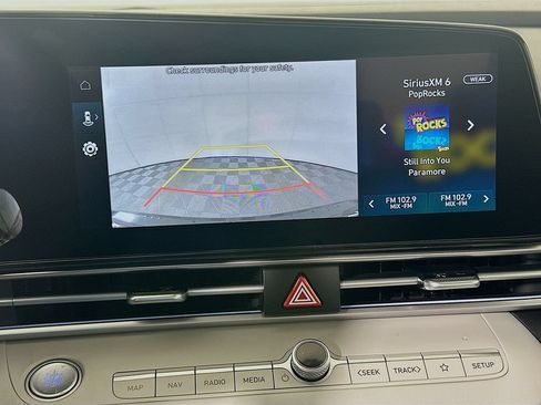 New 2026 Hyundai Elantra Limited FWD image 13