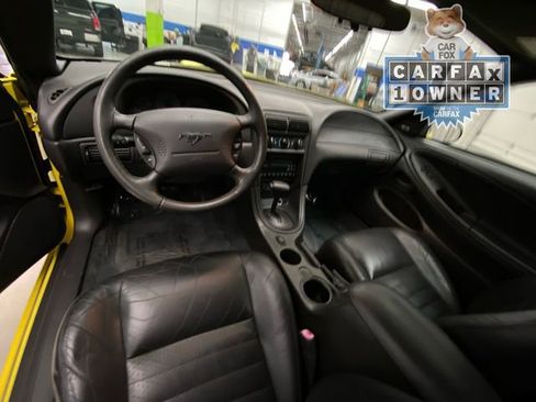 Used 2001 Ford Mustang GT RWD image 26
