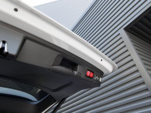 Used 2025 Mercedes-Benz GLE 63 AMG S image 29