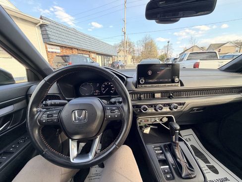 Used 2023 Honda CR-V Sport image 5