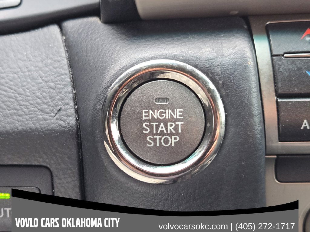 Used 2013 Lexus LS 460 L w/ Preferred Accessory Package AWD/4WD image 23