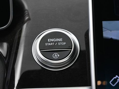 New 2025 Mercedes-Benz S 580 4MATIC Sedan image 7