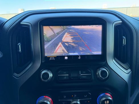 Used 2019 GMC Sierra 1500 SLT image 38