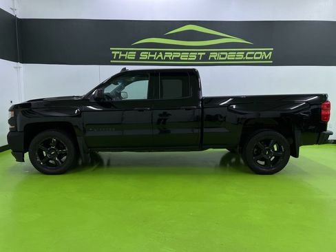 Used 2017 Chevrolet Silverado 1500 W/T w/ Black Out Edition AWD/4WD image 6