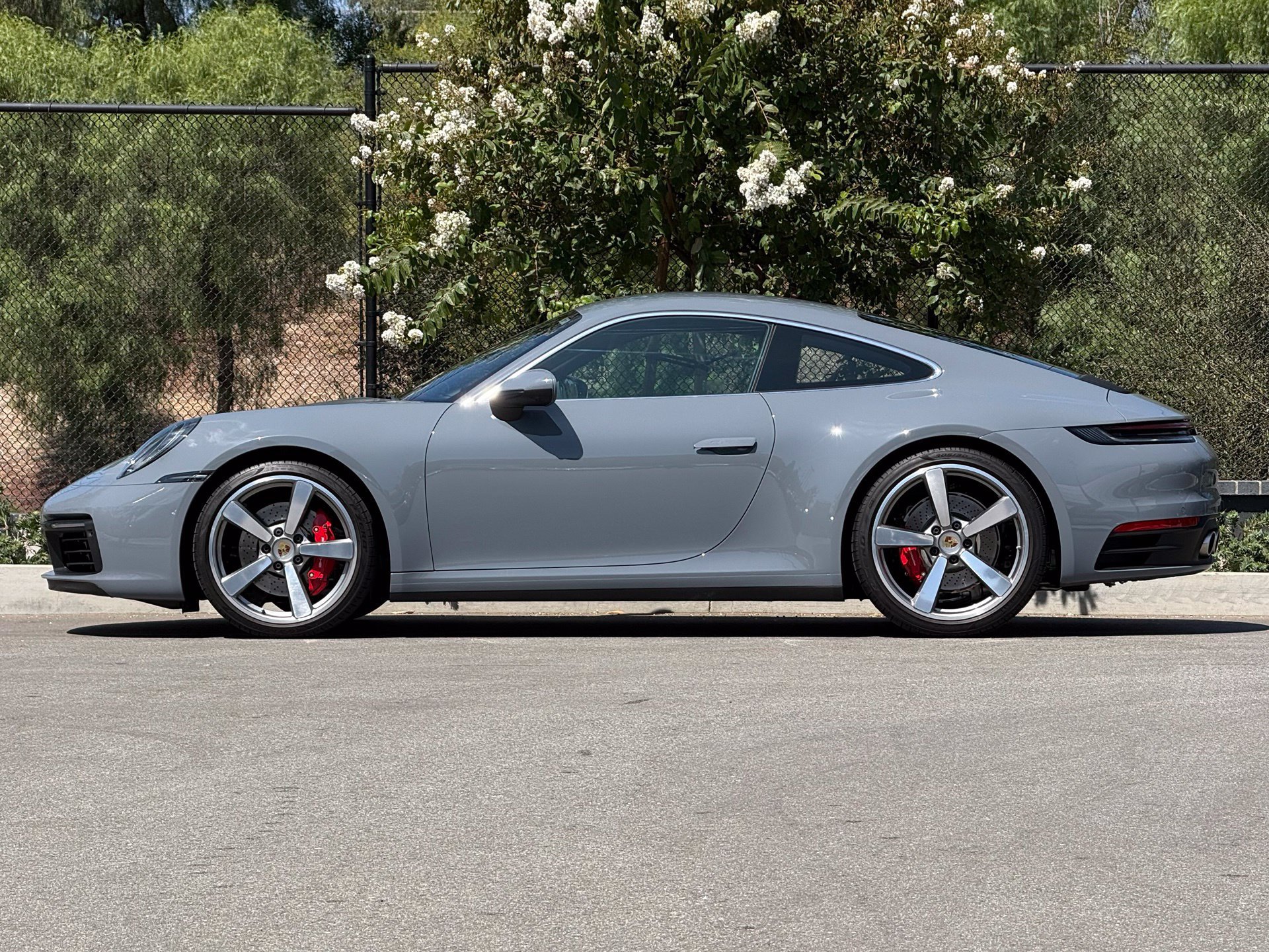 Certified 2024 Porsche 911 Carrera S RWD image 2