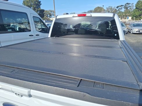 Used 2022 Ford F150 XLT image 6