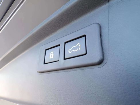 Certified 2025 Subaru Outback Limited image 16