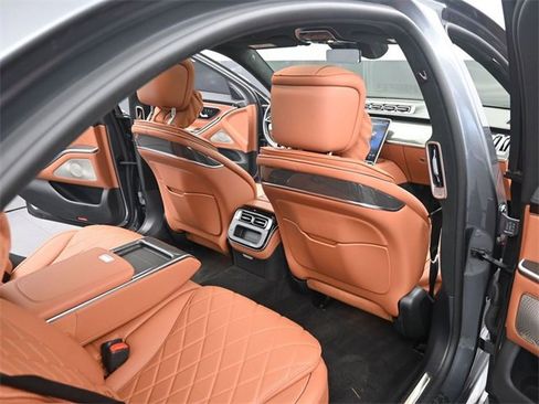 Used 2021 Mercedes-Benz S 580 4MATIC Sedan image 32