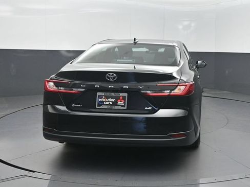 Used 2025 Toyota Camry LE FWD image 29