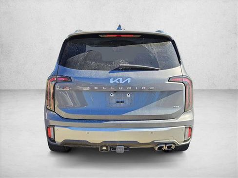 Used 2024 Kia Telluride SX Prestige image 9